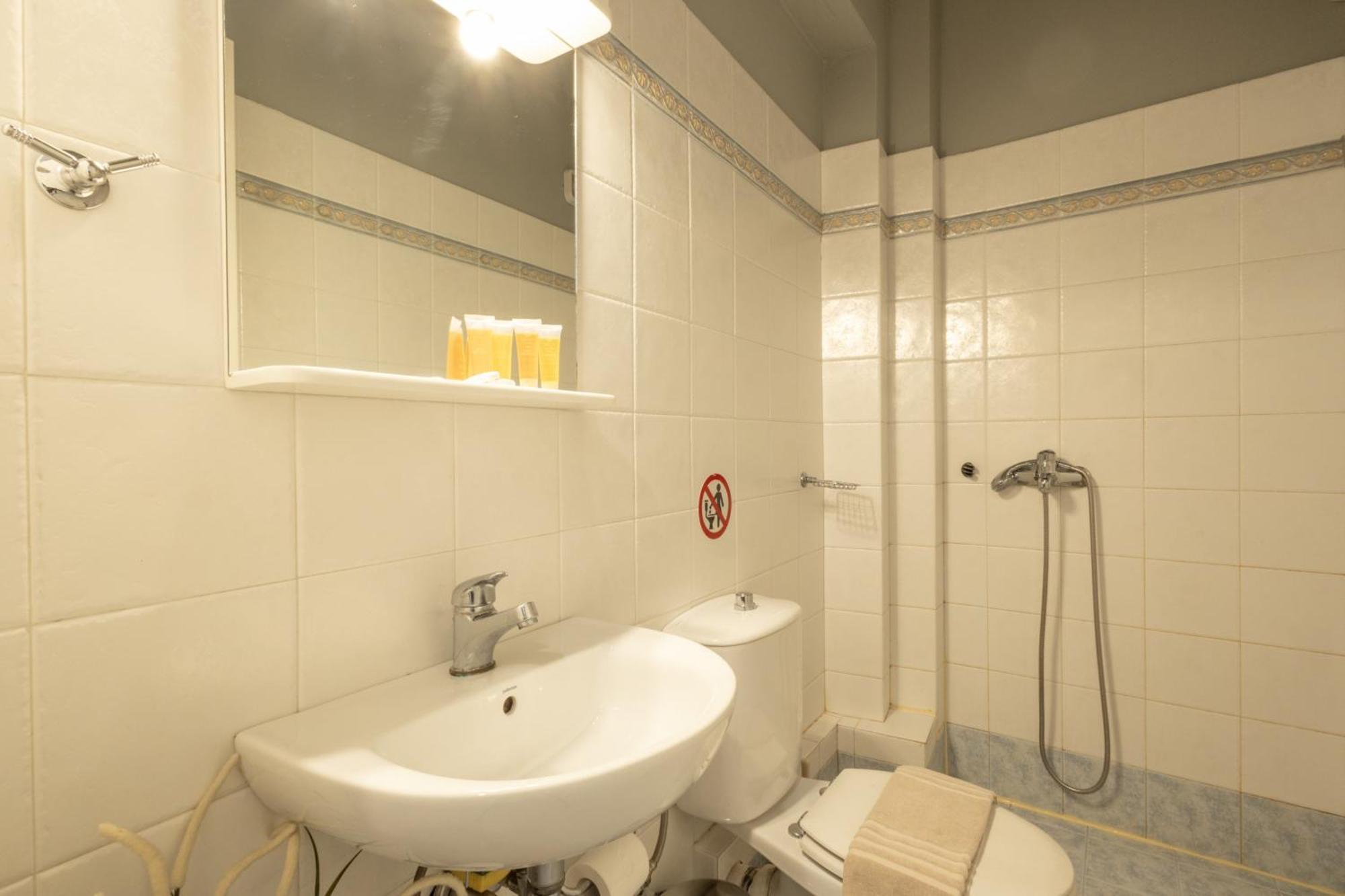 Renovated 3 Bedroom Apt With Acropolis View Athen Eksteriør bilde
