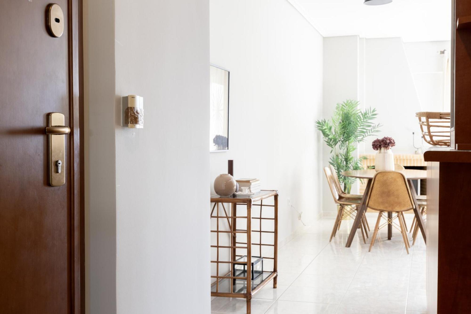 Renovated 3 Bedroom Apt With Acropolis View Athen Eksteriør bilde