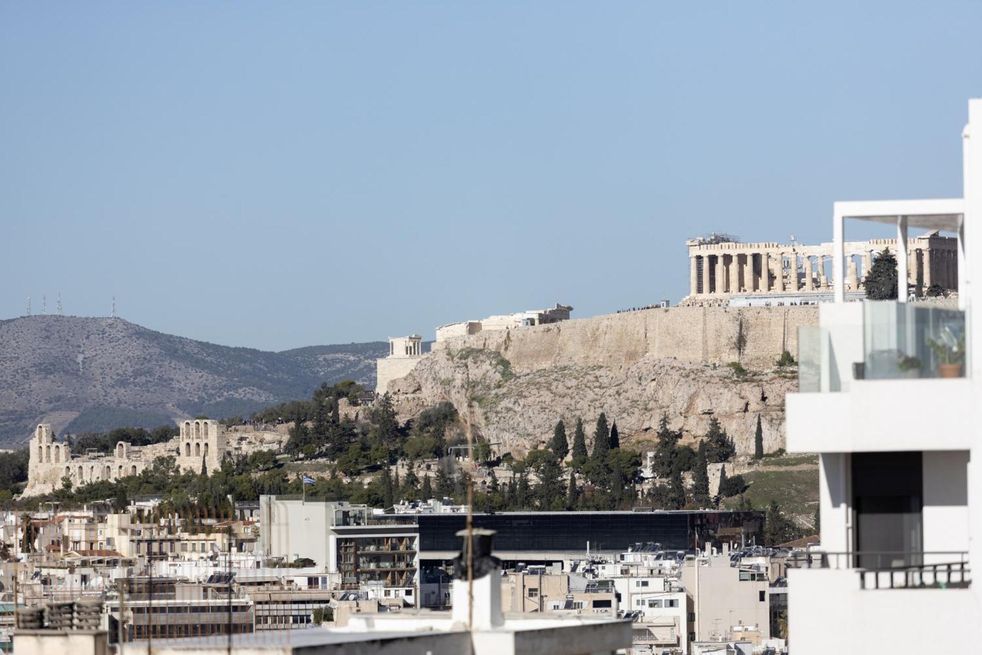 Renovated 3 Bedroom Apt With Acropolis View Athen Eksteriør bilde